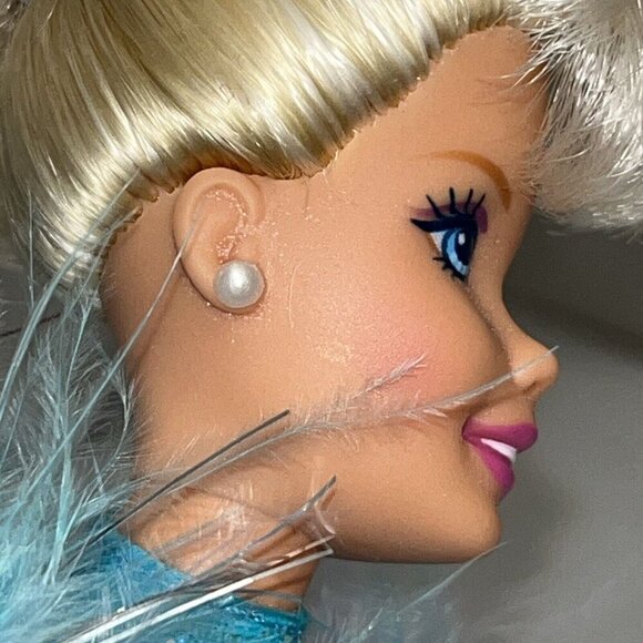 Barbie USA Olympic Ice Skater Figure Skating Doll Mattel Vintage 1997 - Picture 16 of 16